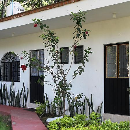 Quinta Los Grillos Bed & Breakfast Atlixco Exterior photo